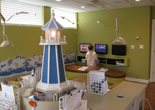 Exam room for the office of Dr. Daniel Steckler in Lexington, KY